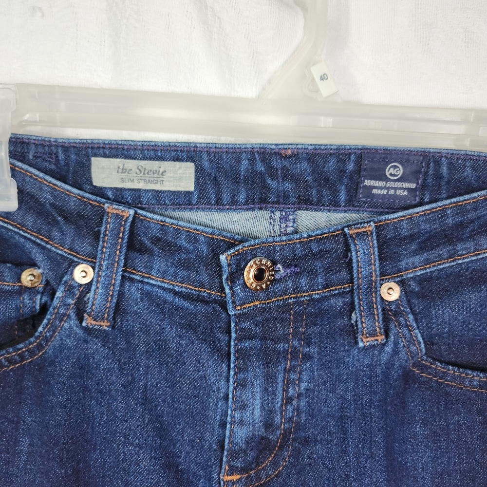 Jean - Picture 2 of 4